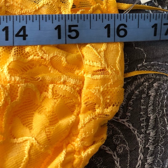 Guess Yellow Sleeveless Lace Cut Out Mini Dress - Picture 10 of 11